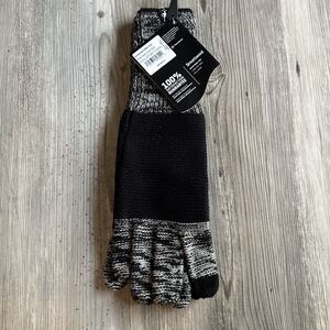 NWT Smartwool Merino Wool Winter Valley Stripe Glove Blacks And Gray Donegal